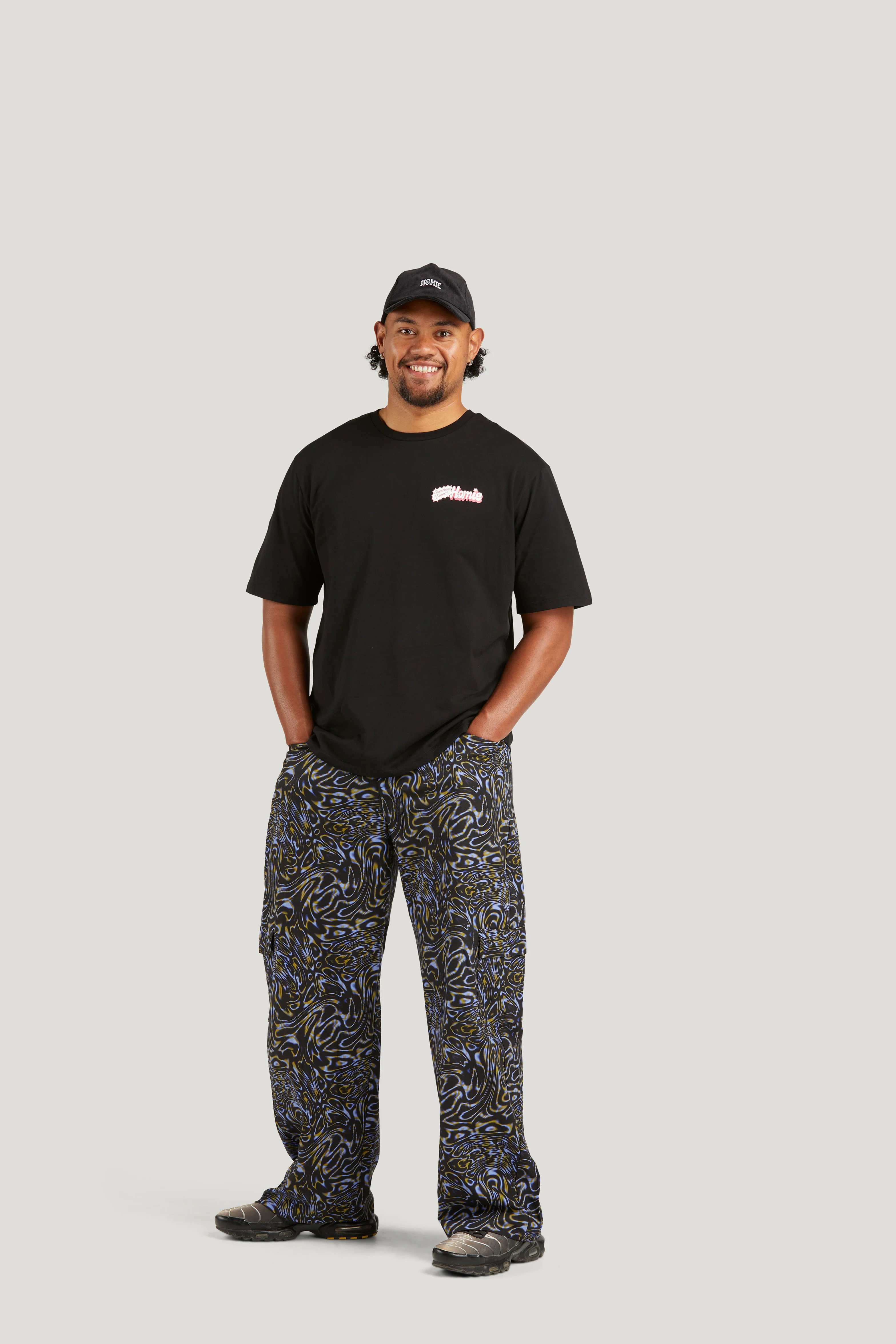 Greetings Tee - Black - Image 2