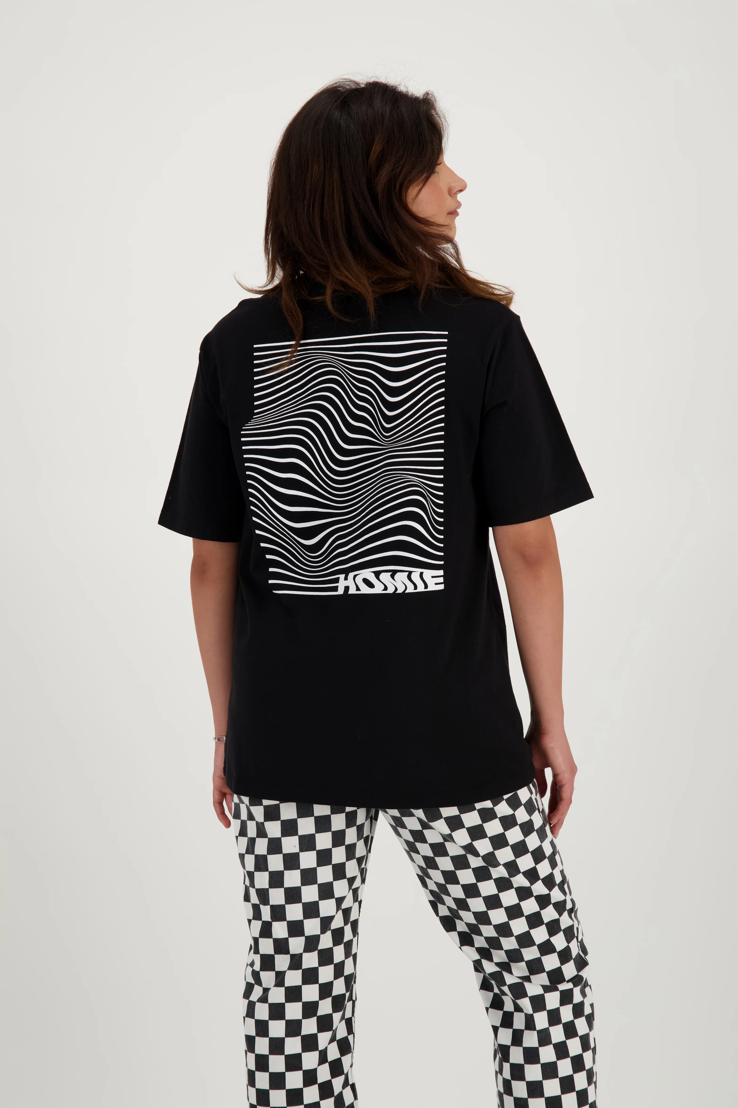 Wavy Tee 2.0 - Black - Image 5